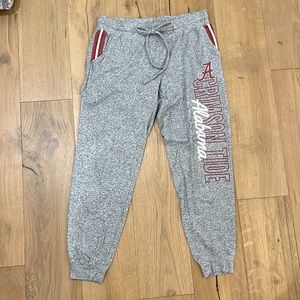 Alabama Crimson Tide Joggers. Unisex size Large